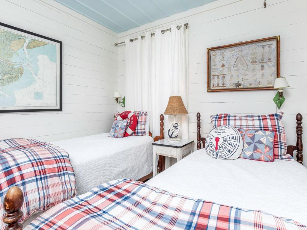 Breeze Inn Tybee Island Bagian luar foto