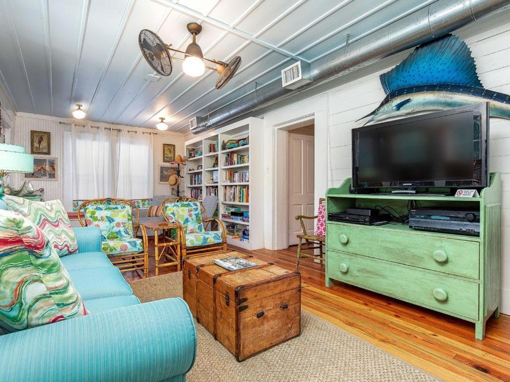 Breeze Inn Tybee Island Bagian luar foto
